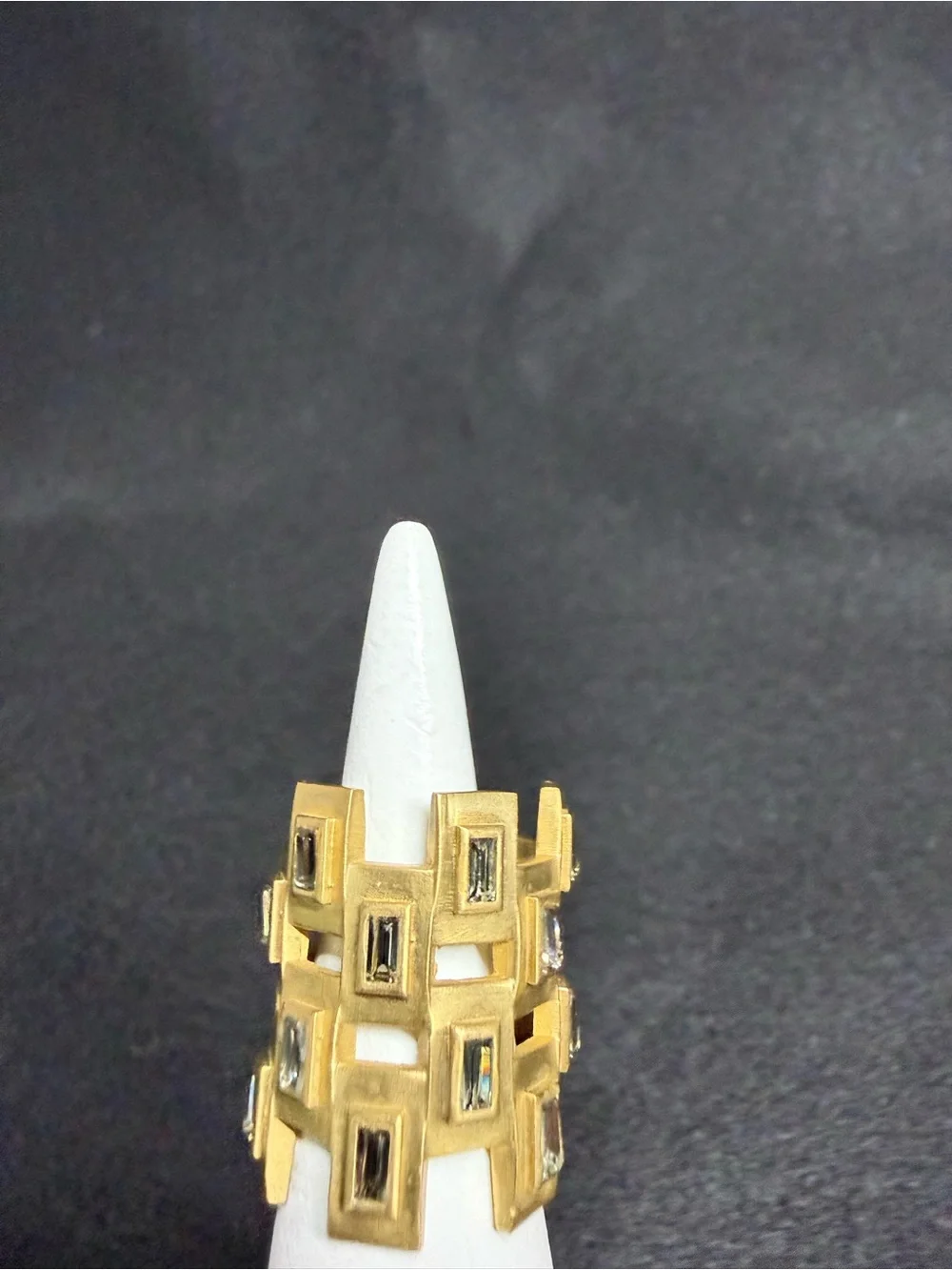 Vintage Italian Gold Tone Swarovski Crystal Statement Ring Size 7 Geometric Wide